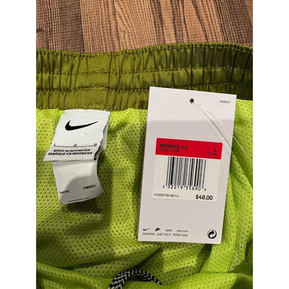 $48 Nike Swoosh Logo Swim Shorts Trunks Moss Green Men's Size Large NESSE616-314